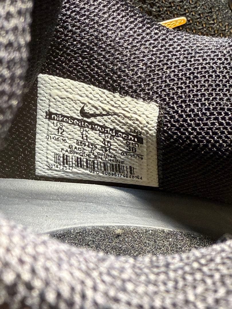 nike KOBE 11 FTB US12 30cm 未使用 商品状態確認お願い