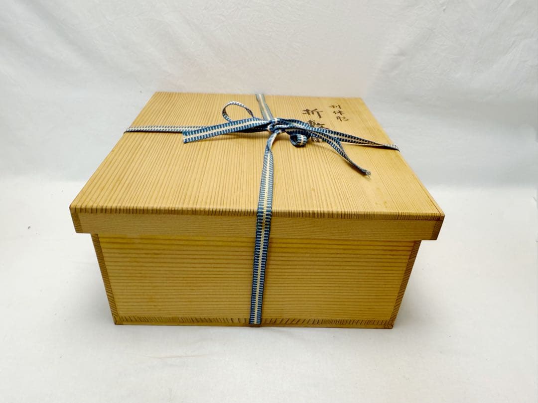 ほぼ未使用 懐石道具 葵春作 木製黒塗 利休形 折敷膳 5客揃 四方膳 共箱