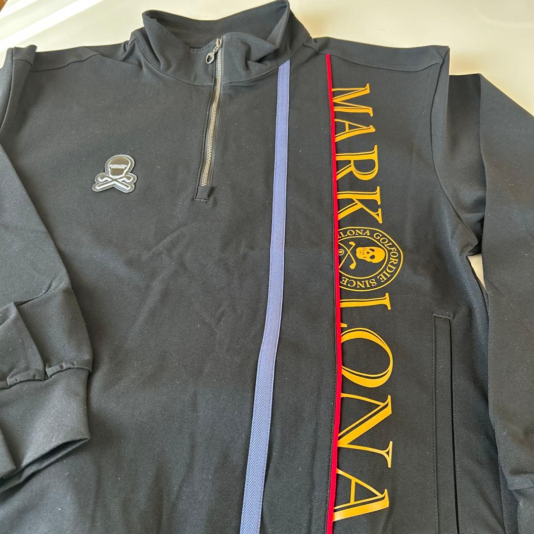 マークアンドロナ　プルオーバー