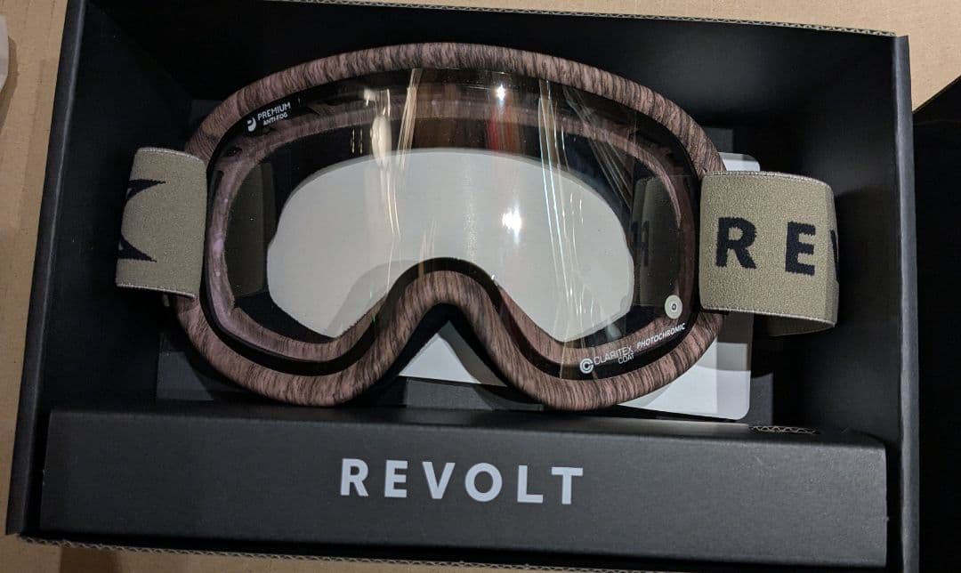 REVOLT 　SUPERLIGHTFRAM　2