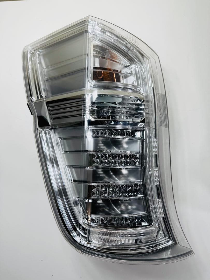 RK5/RK6 ホンダ ステップワゴン スパーダ Ｚ後期 LED左右テールランプ