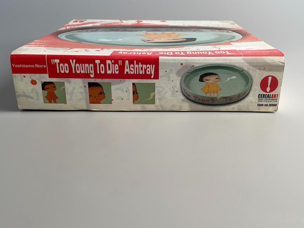 新品未使用 2002年 奈良美智 灰皿 Too Young To Die