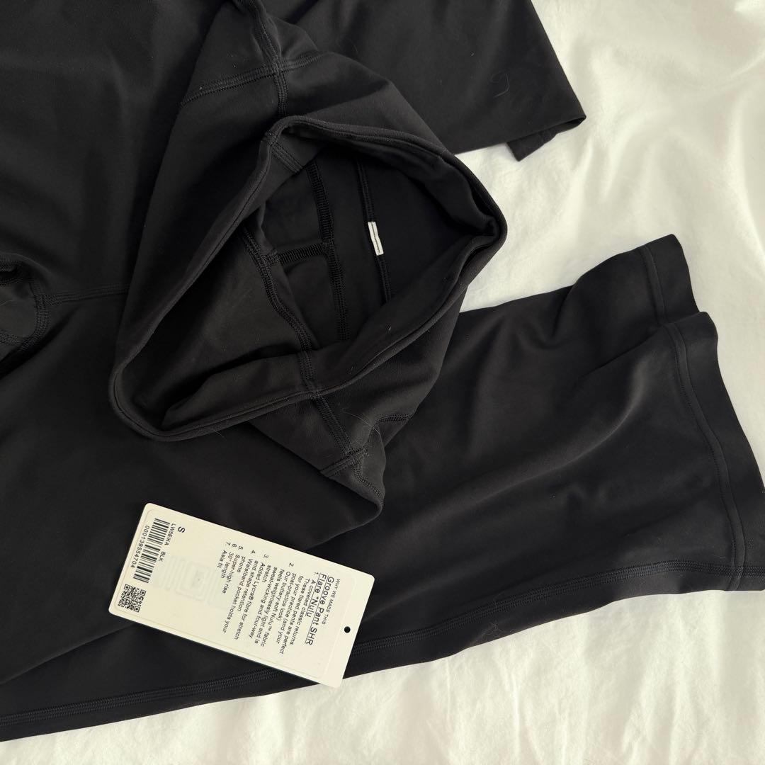 【Lululemon】Grooveパンツ Super High-Rise