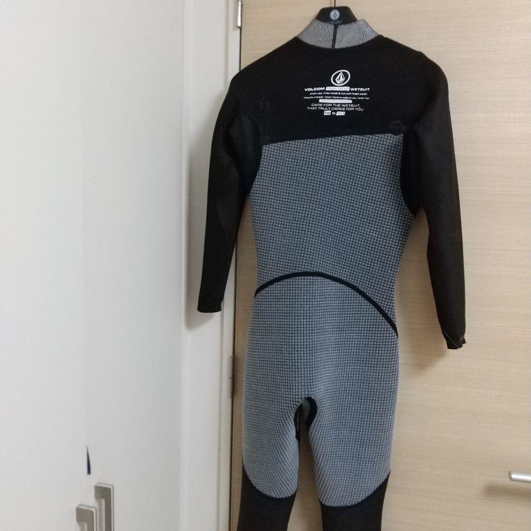 VOLCOM ブラック フルスーツ 3/2mm