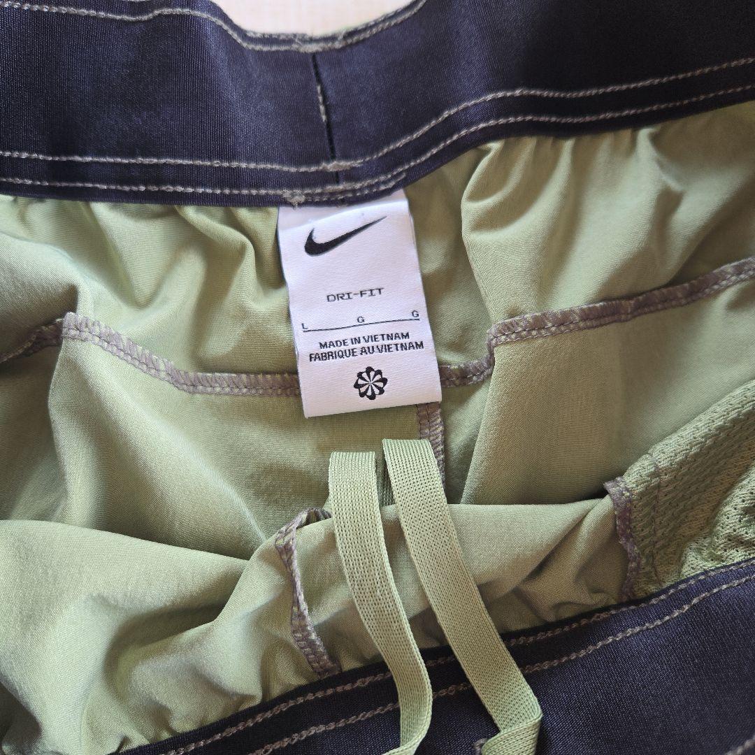 Nikeナイキ美品 オリーブグリーン Tシャツ ショートパンツ セットLサイズ