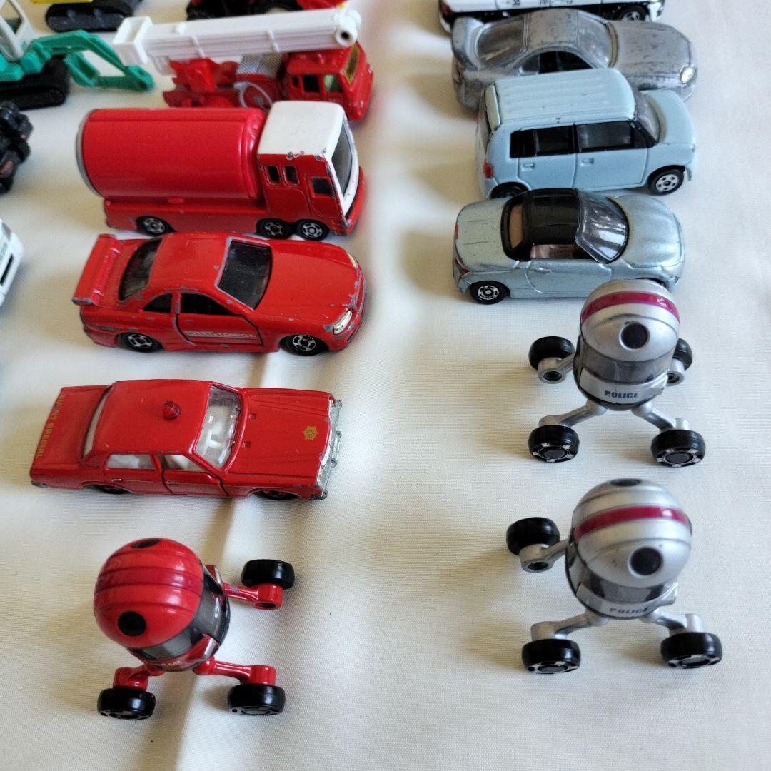トミカ　ミニカー　働く車　 38台 ＋3台