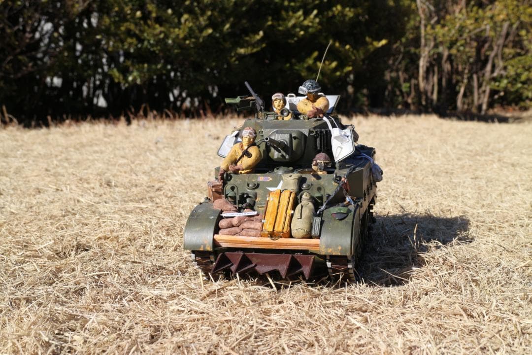 1/16ラジコン戦車M5 スチュアート軽戦車