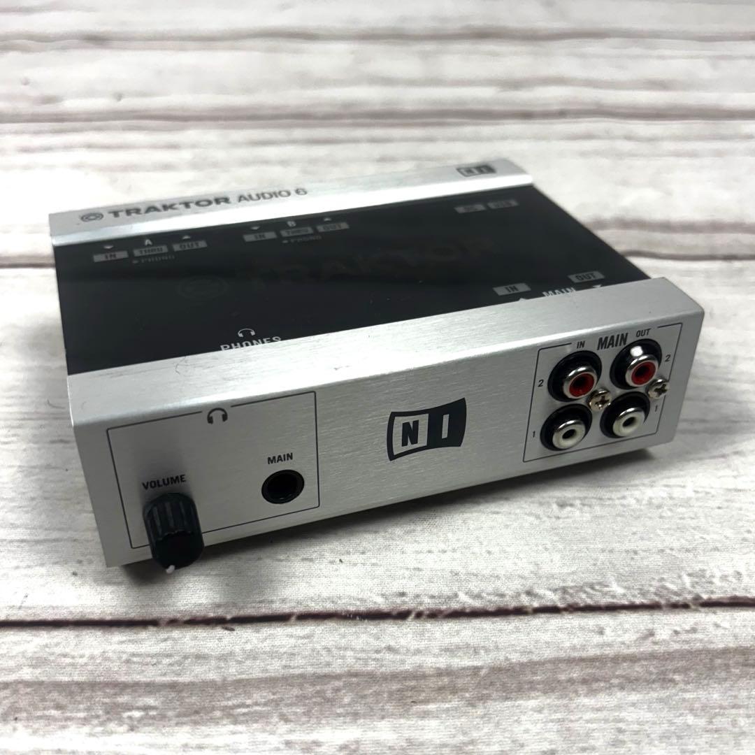 DJ機材 NATIVE INSTRUMENTS TRAKTOR SCRATCH A6