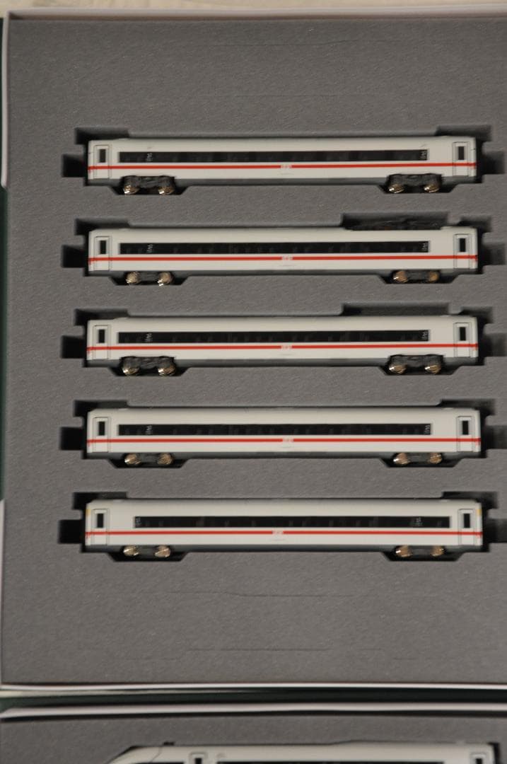 KATO・ドイツICE4 12両セット（基本7両＋増結5両編成セット）