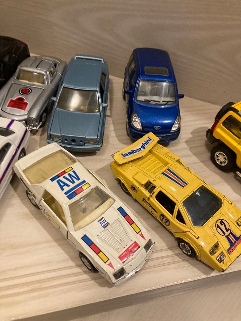 レトロ　ミニカーコレクション 16台