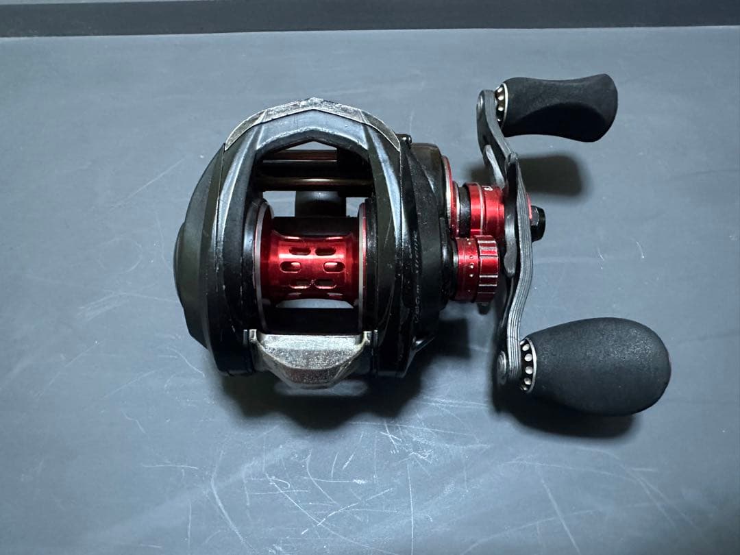 アブガルシア　レボエムジーエクストリーム　mgextreme右巻き 限定モデル