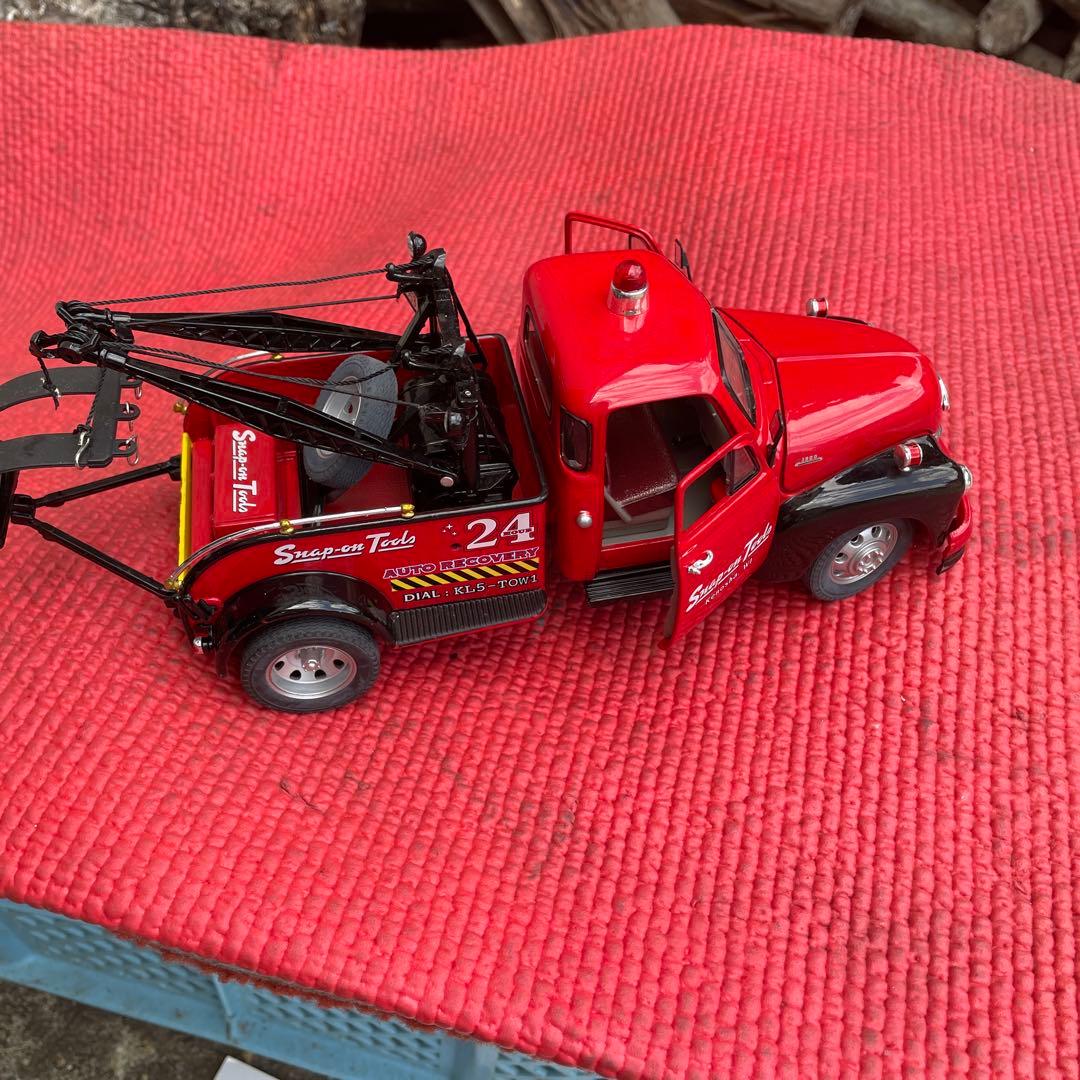 スナップオン　1935 CHEVY WRECKER 1／２４　スケール