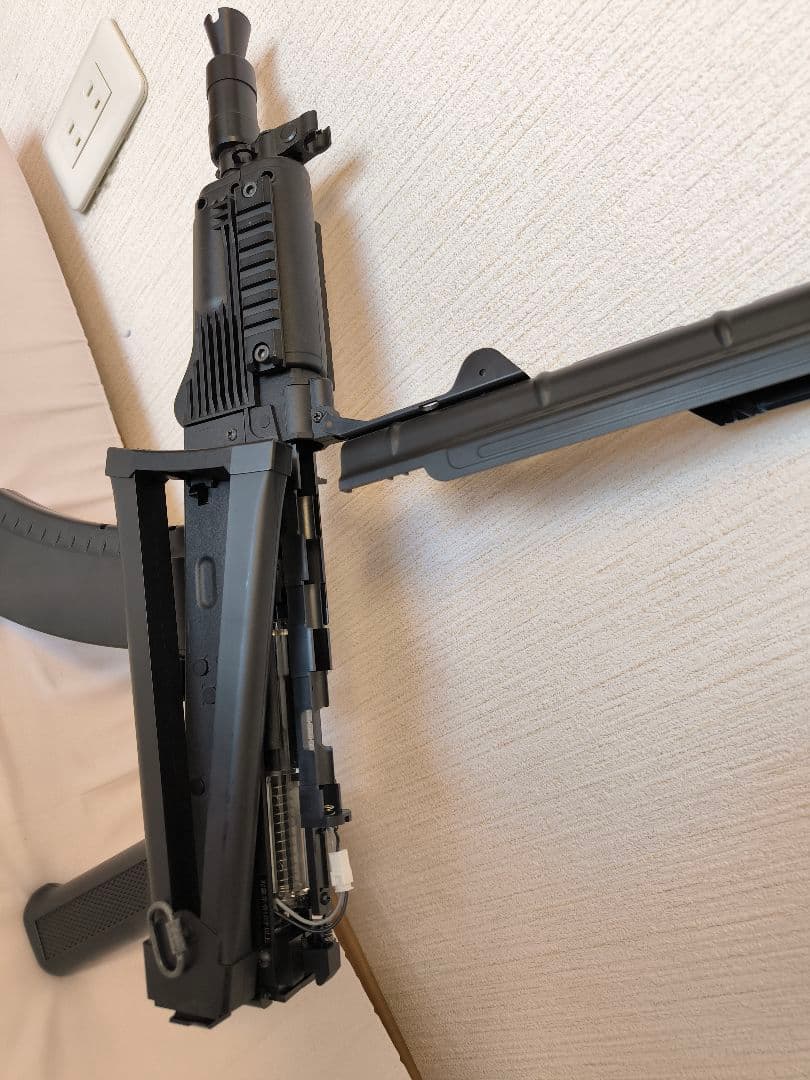 美品◯東京マルイ電動ガンLIGHT PROライトプロAK74U予備マガジン付き