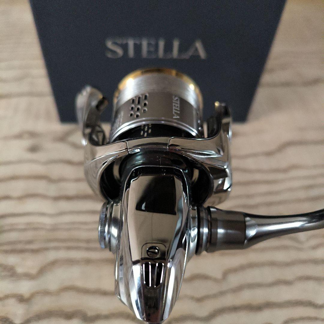 SHIMANO 18STELLA C2500SHG スピニングリール