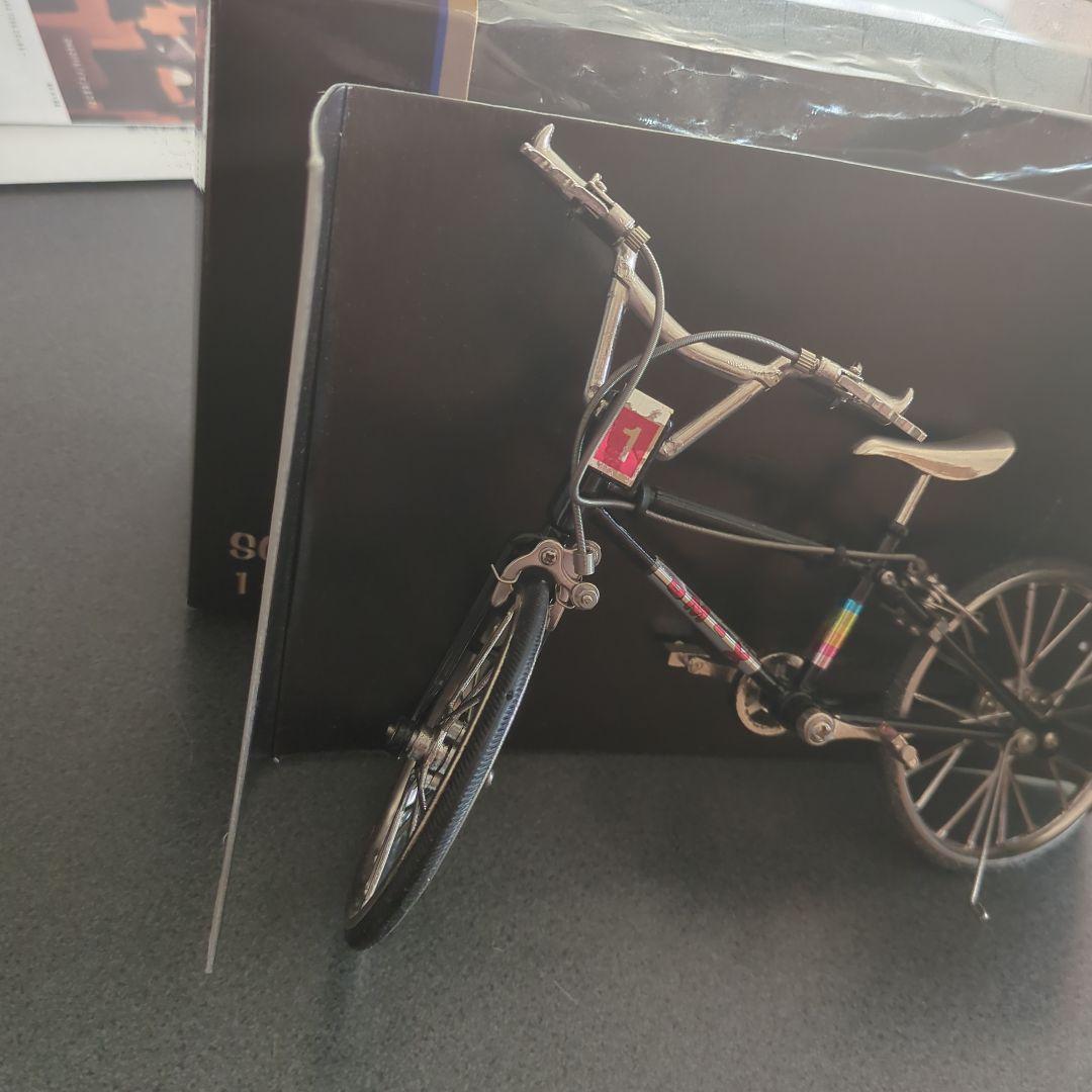 ダイキャスト自転車 1:10スケール