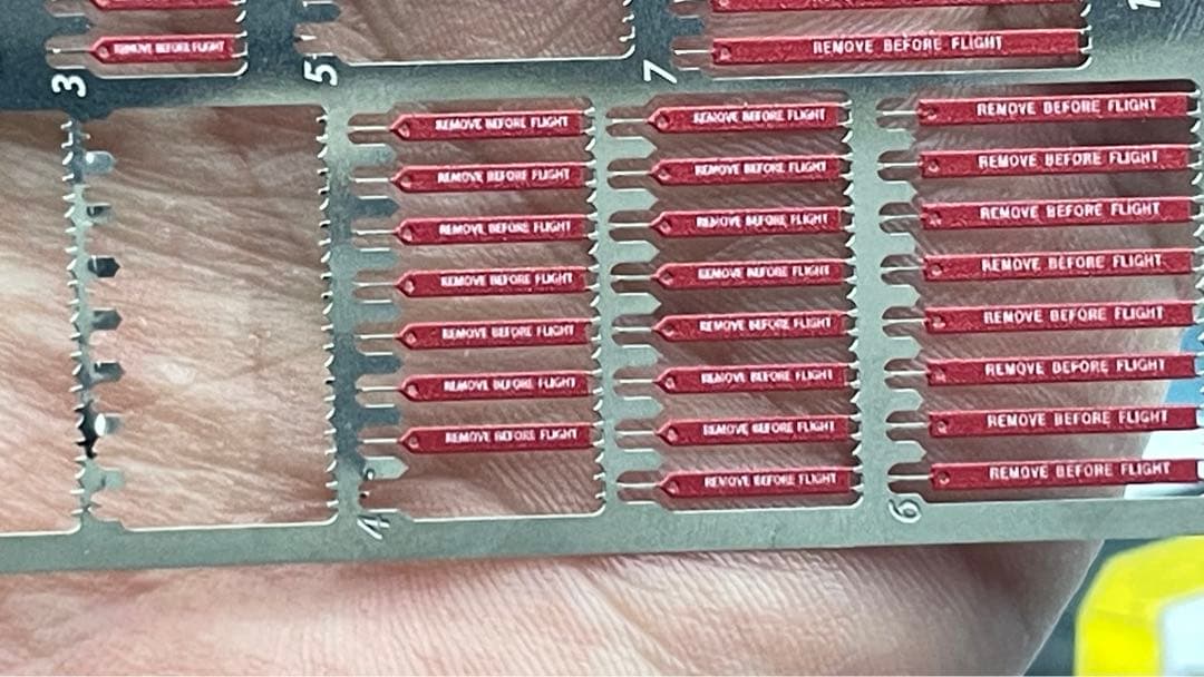 プラマックス　バリキリー ロイフォッカー機　整備中ジオラマ