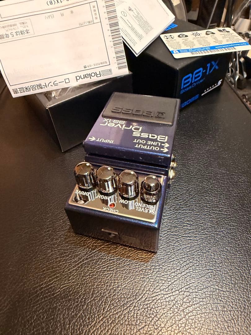 BOSS BB-1X ベースエフェクター