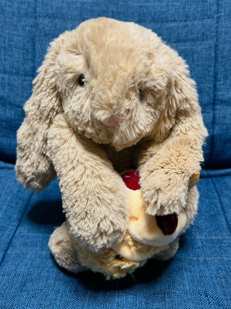 ジェリーキャット　Bashful Beige Bunny Birthday