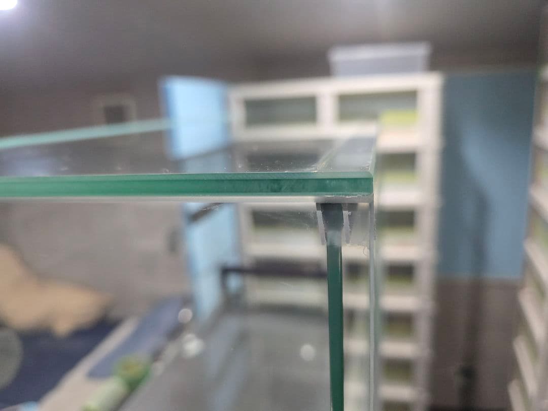 エーハイム ガラス ケージ １個 引取り