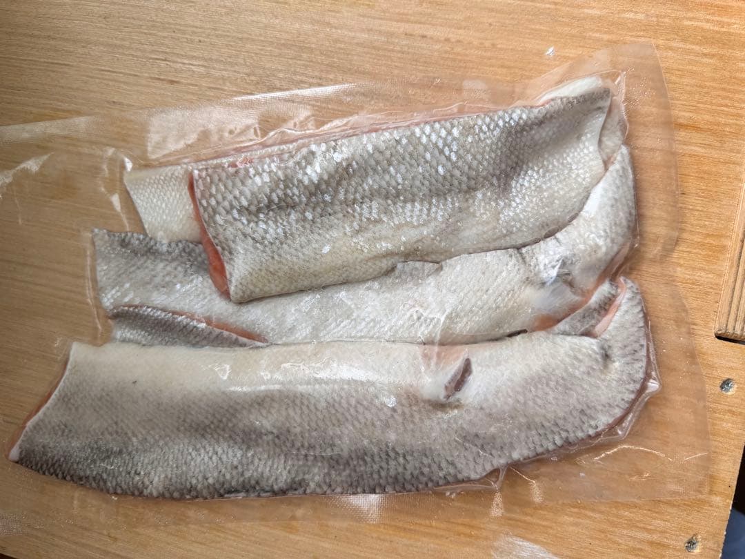 Karina❤️　鮭ハラス　3キロ✖️3箱