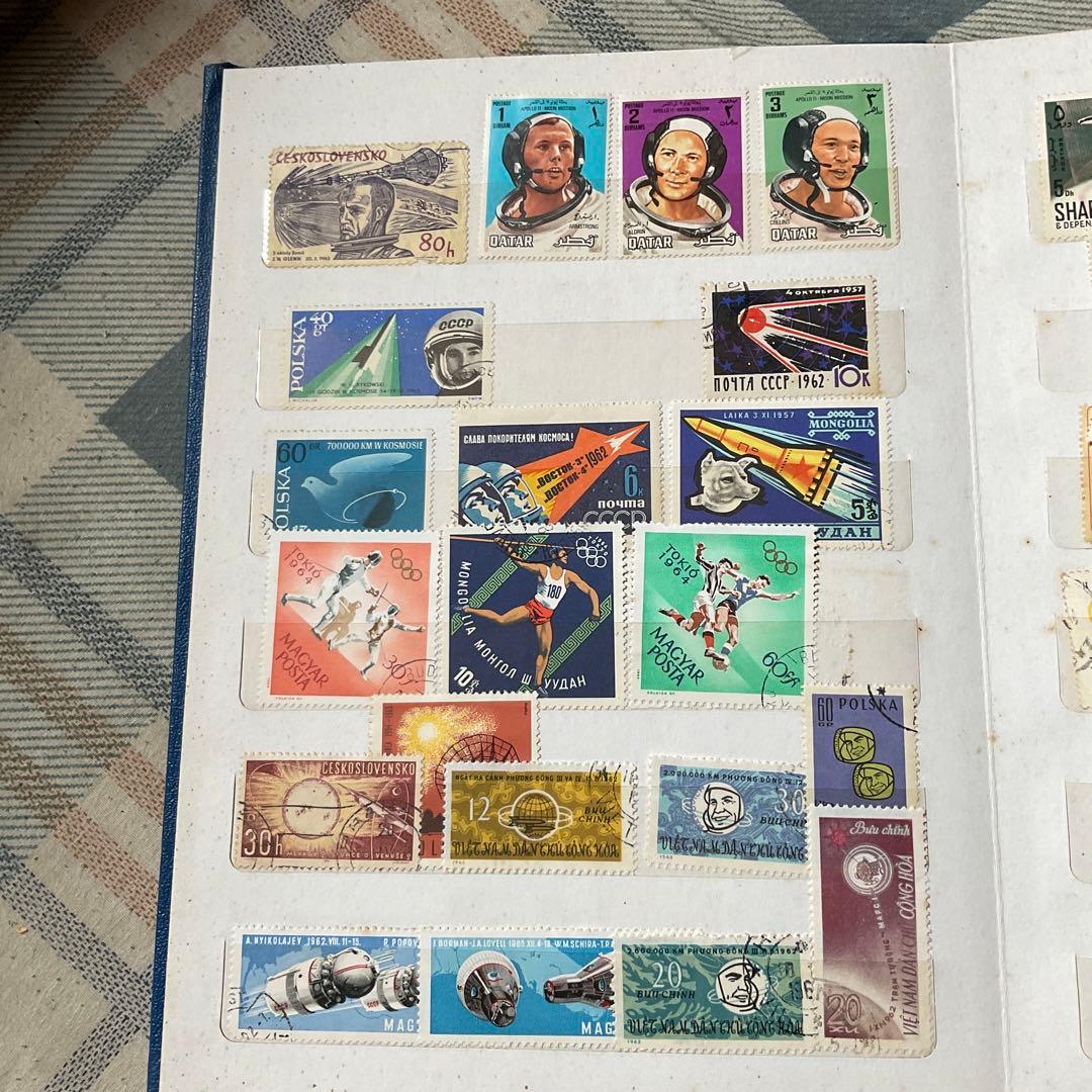 使用済み　外国切手帳　ベトナム、カナダ、ソビエト、中国他、【昭和レトロ】