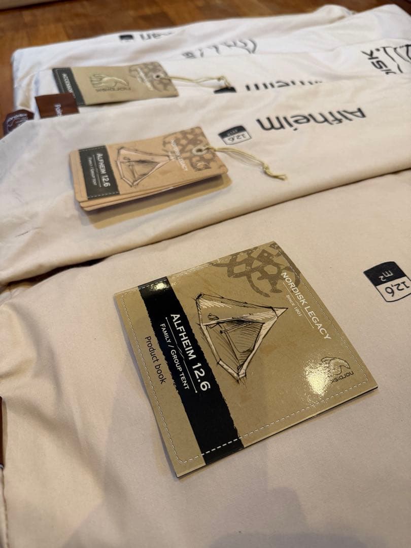 【美品】Nordisk Alfheim 12.6 & Kari 12