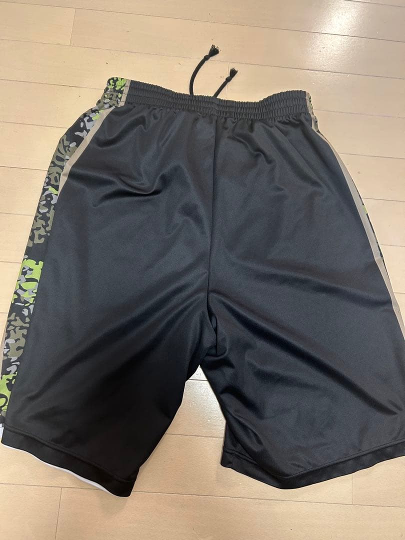 エゴザル短パンリバッシブル