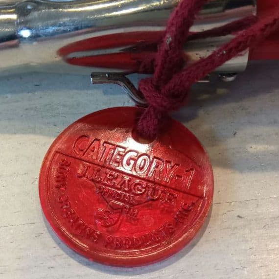 鹿島アントラーズ 金属製4連チアホーン ケース付 1セット　（その２）