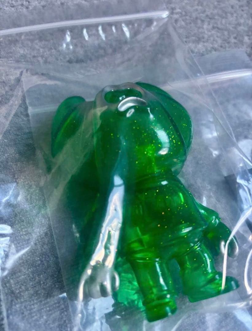 PANDEAD 2020年 クリスマスカラー クリアラメ パンデッド 2体セット