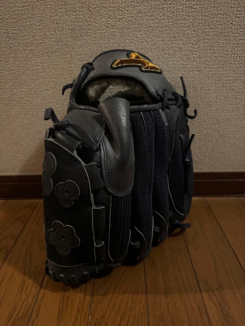 ミズノプロ　硬式　投手用グローブ