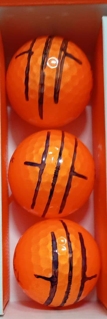 【TRUST】トラストゴルフボール Aurora(オーロラ)4ダース48個入り。