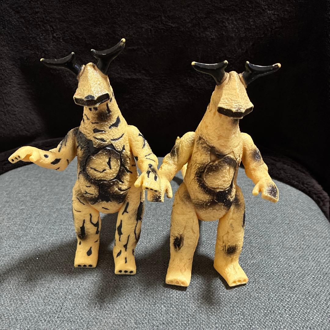 ウルトラマン怪獣フィギュア 21 体 日本製 硬質フィギュア他