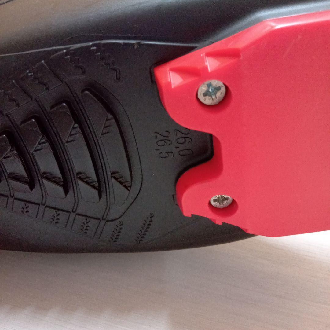 ATOMIC Medium Fit スキーブーツ ブラック/レッド