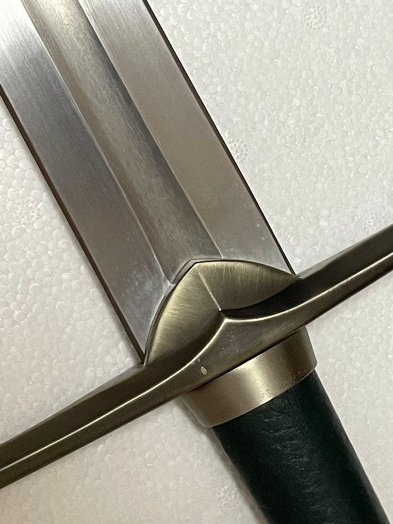 超希少 ユナイテッド・カトラリー社製 ロード・オブ・ザ・リング 剣と鞘 レプリカ