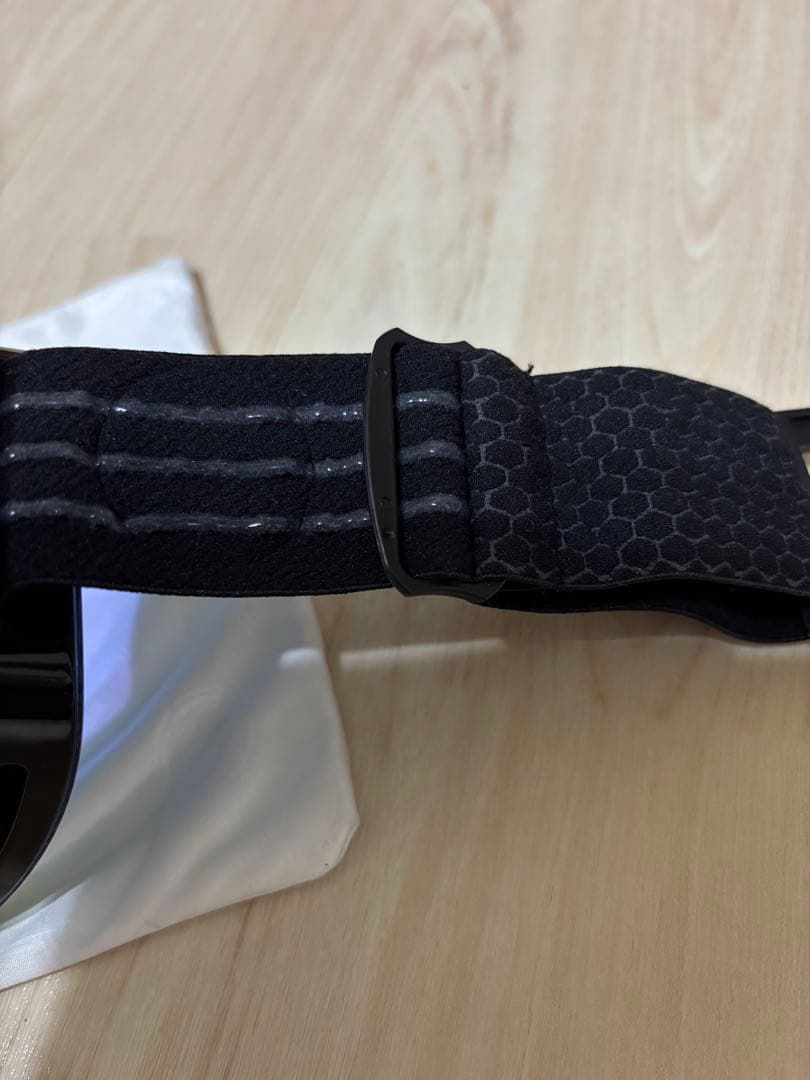 ドラゴン　ゴーグル