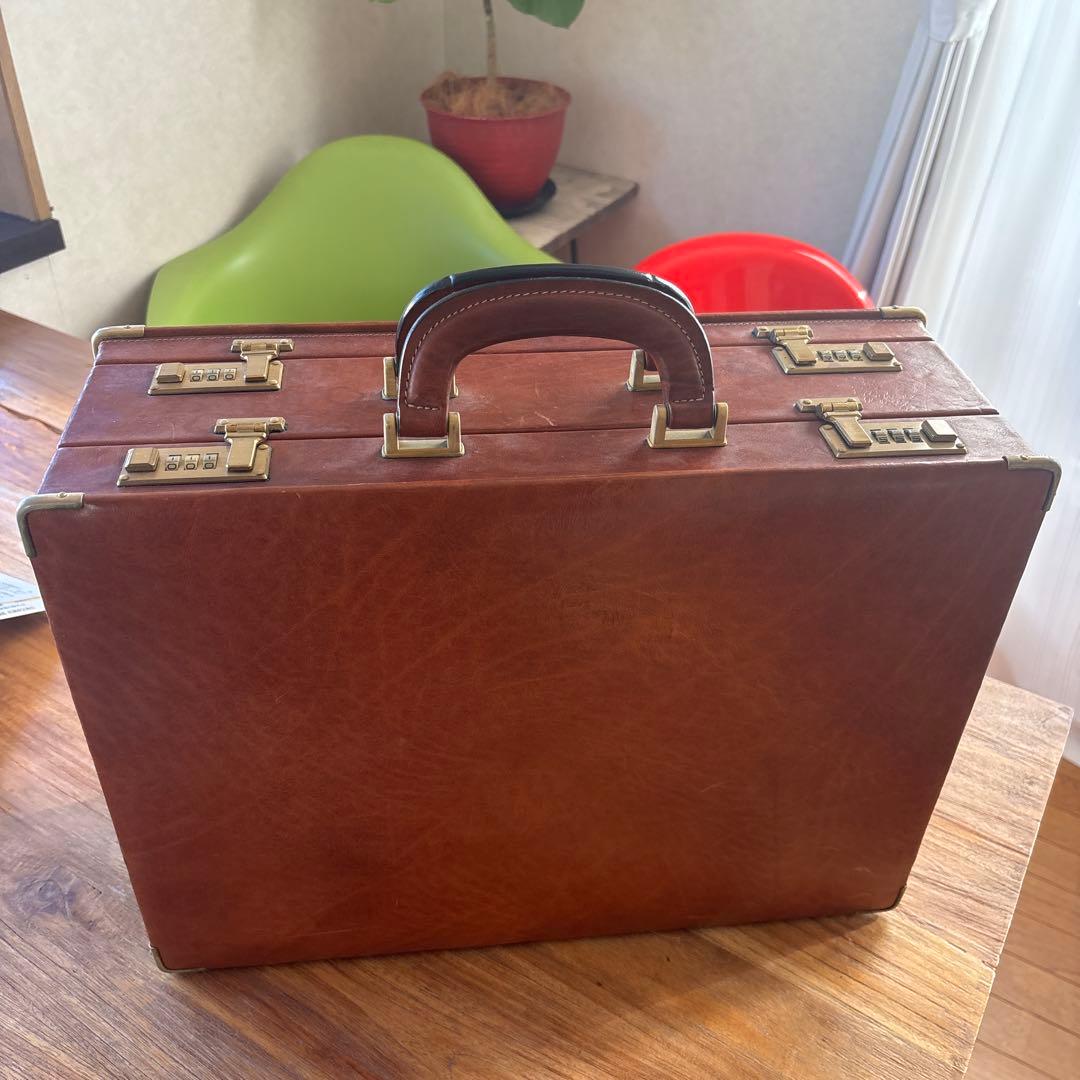 味わいのあるRALDO RAFFAレザーアタッシュケース イタリア製