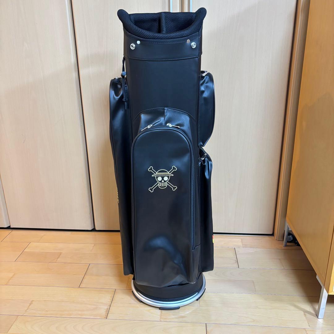 新品★限定★ONE PIECE キャディバッグ STRAW HAT CREW