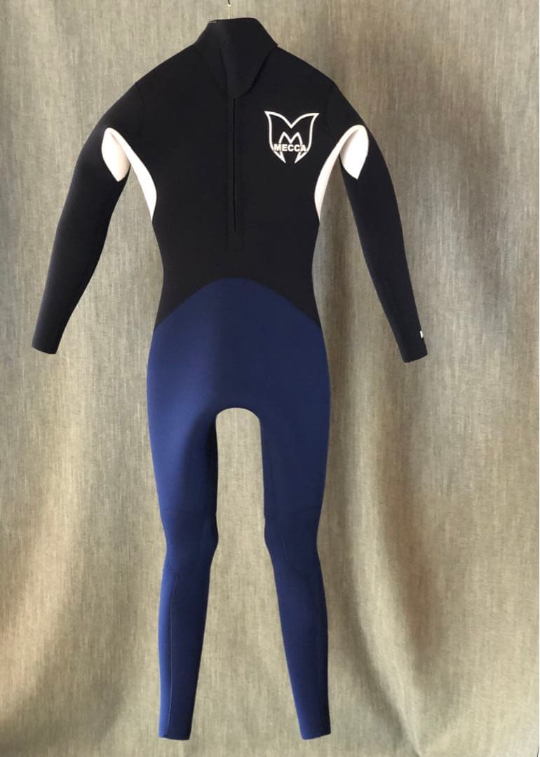ウェットスーツ