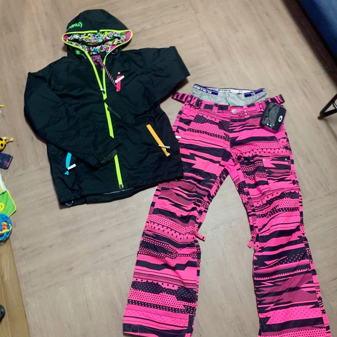 ♡ESTIVO♡ウェア上下セット