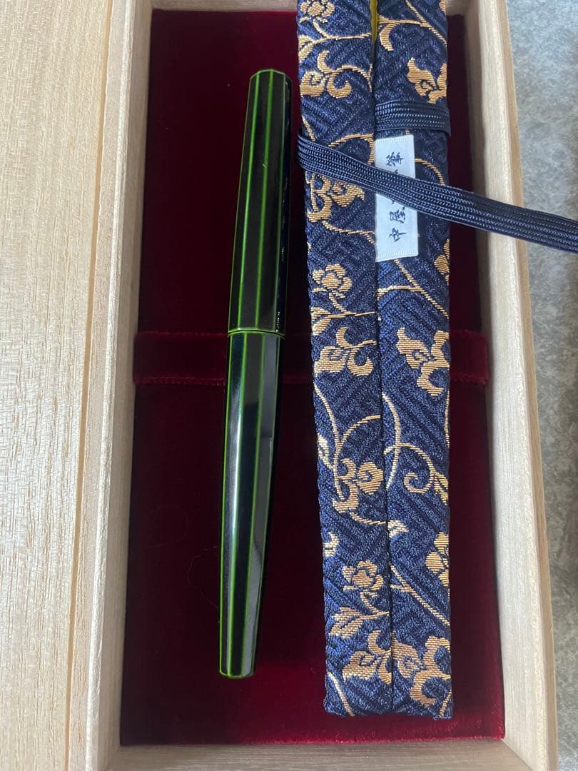【NAKAYA】 中屋万年筆 万年筆 シガーモデル 十角 (ST) 緑溜 軟細字