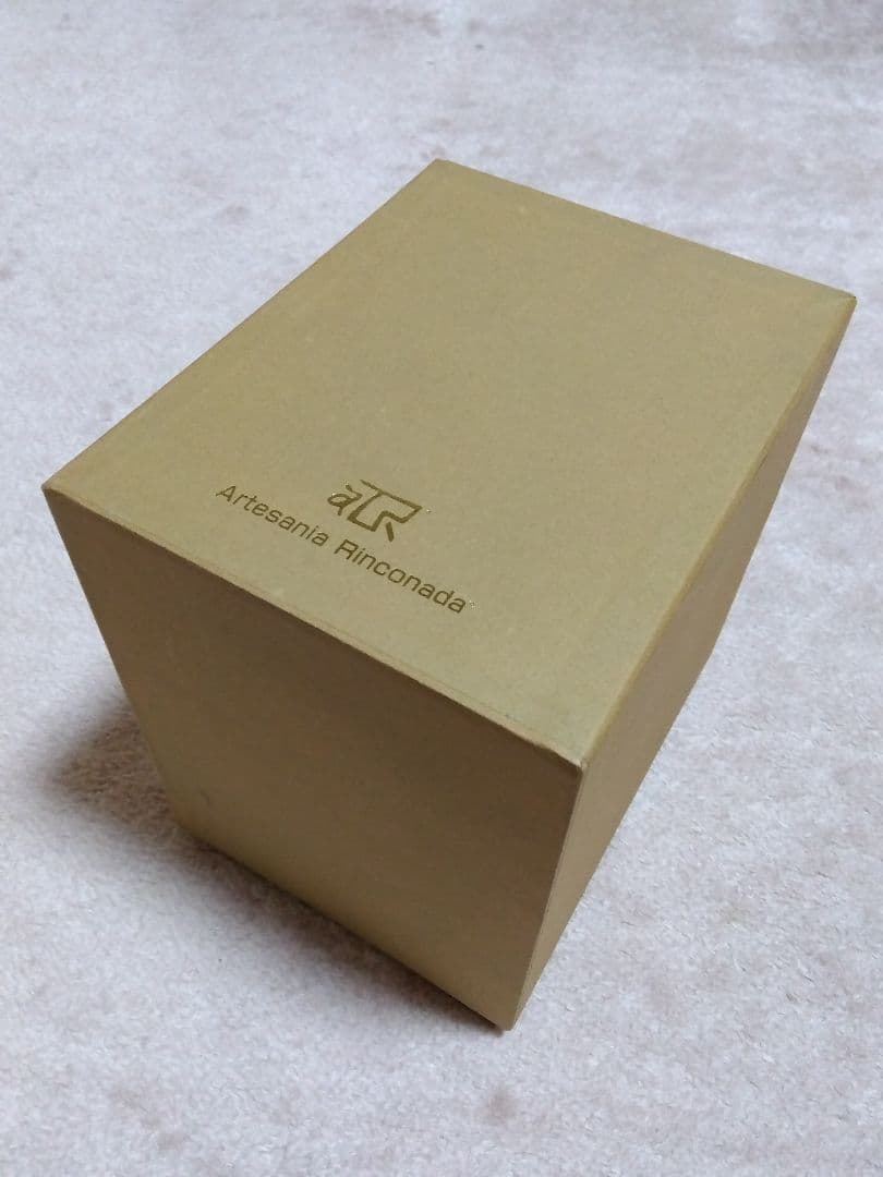 アーテサニアリンコナダ　白フクロウ　置物　ウルグアイ　陶器