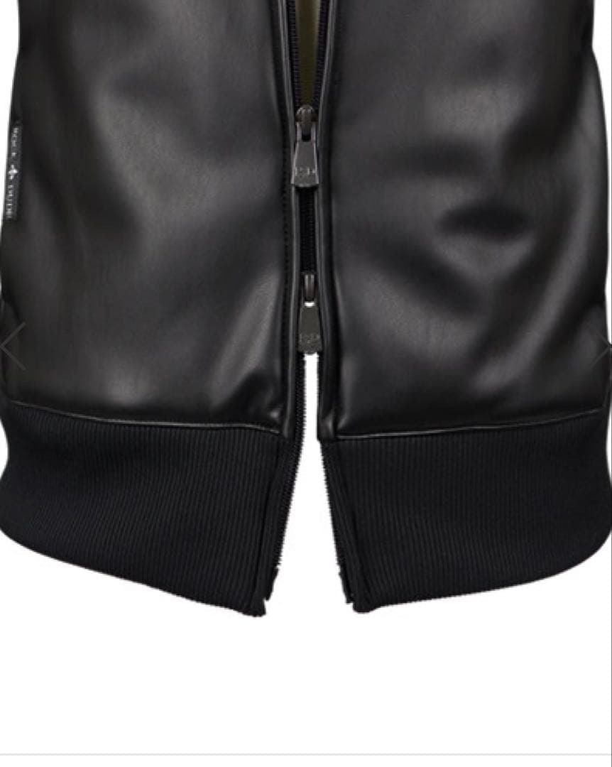 新品未使用ロックデュード　ダンスウィズドラゴン ゴルフホワイト合成皮革ジャケット