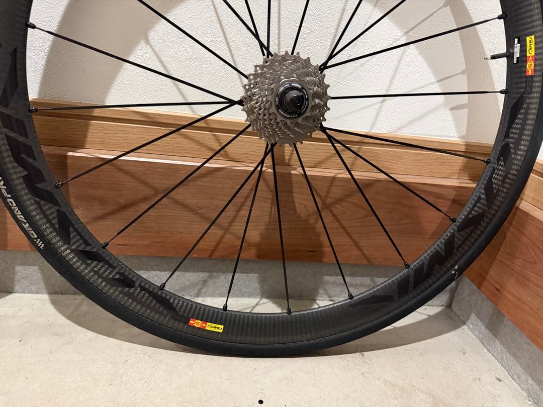 パーツ MAVIC COSMIC CARBONE40