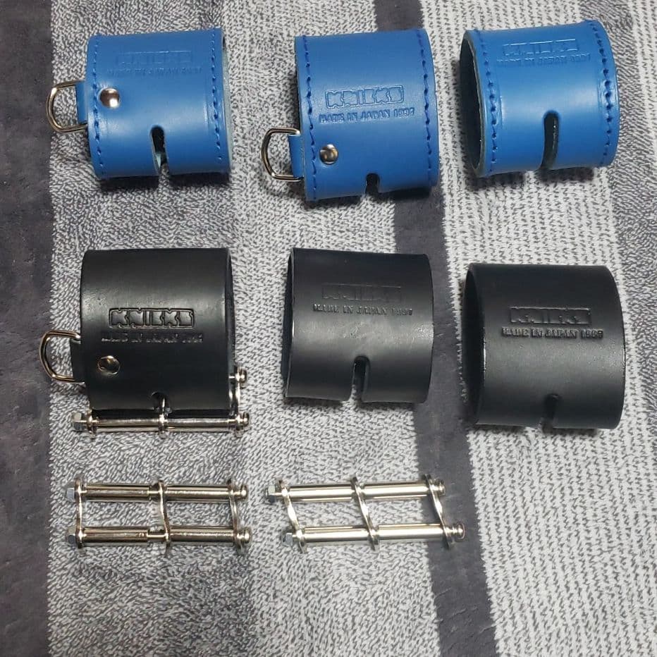 ニックス　ベルトループ黒&青　金具