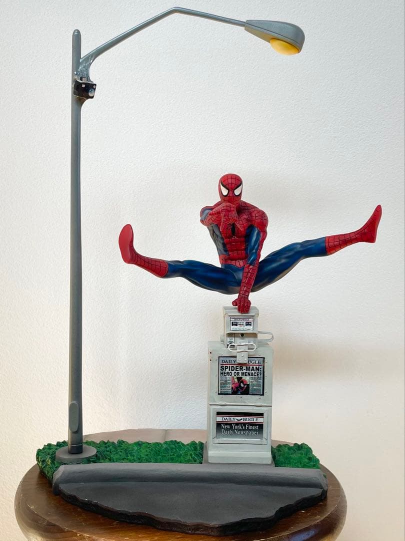 スパイダーマン スタチュー プレミアムコレクション　ダイヤモンドセレクト トイズ