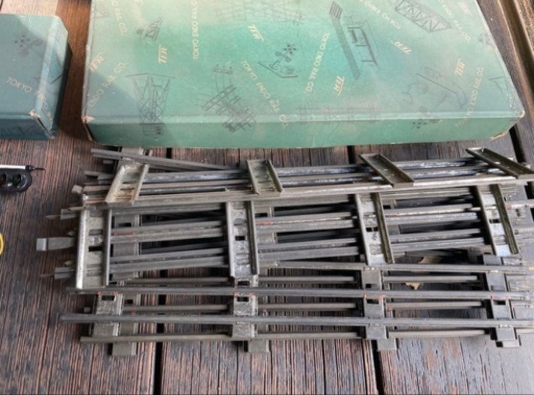 古い貨車の模型セット