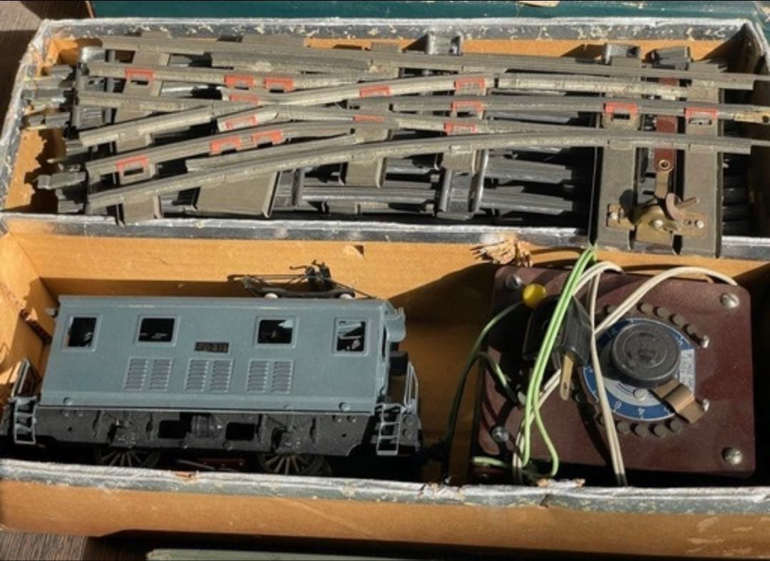 古い貨車の模型セット