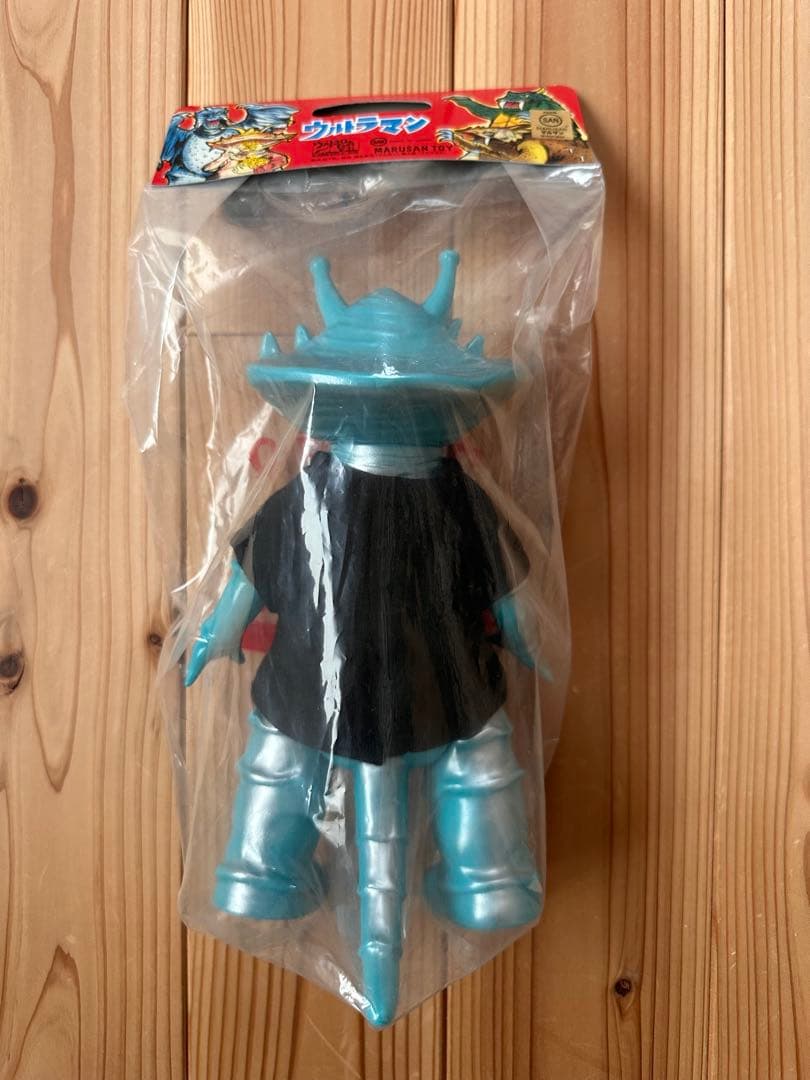 M1号 × BEAMS Tシャツカネゴン ウルトラQ 未開封