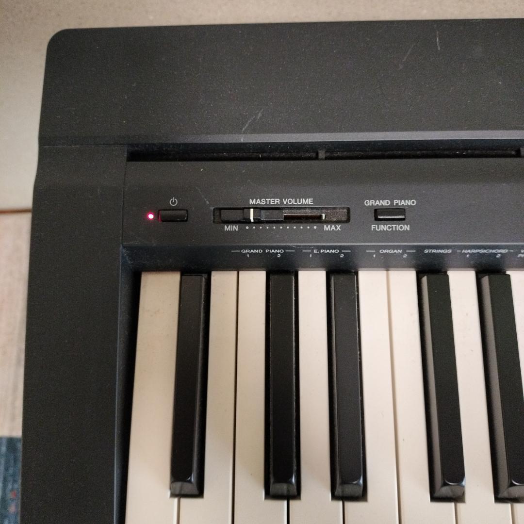 {引き取り限定}YAMAHA電子ピアノ８８鍵盤 スタンド付き