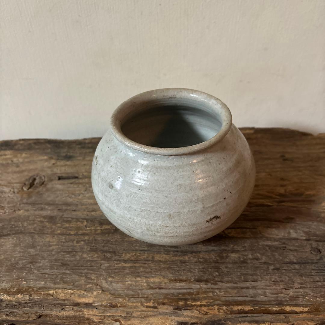 李朝壷　白磁　堅手　丸壷　塩笥壺　骨董　韓国オンギ　骨董品.アンティーク.古民芸